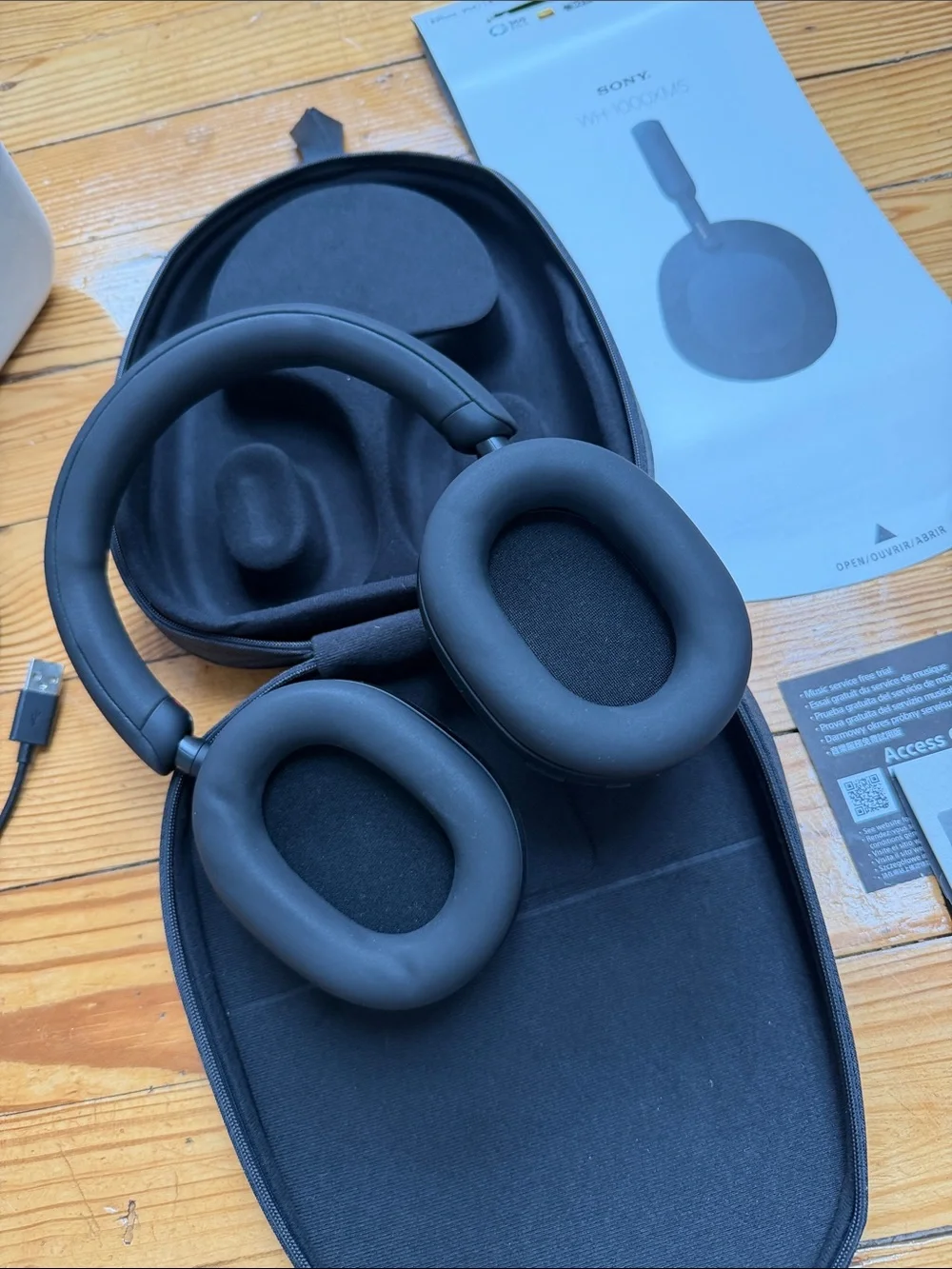 Sony WH-1000XM5 Noise-Canceling Headphones — Black